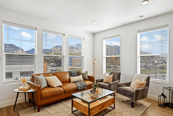 Expansive windows
